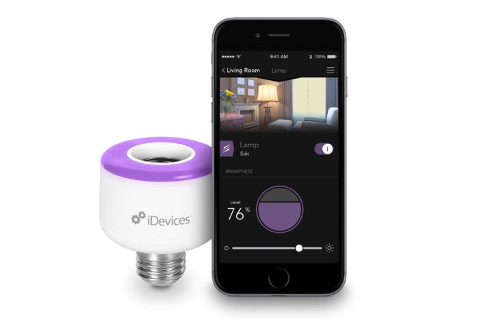 photo of iDevices Socket review: Retrofits nearly any lamp, but not cheaply image