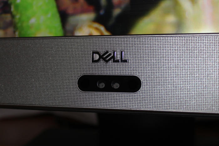 dell inspiron 27 7000 camera