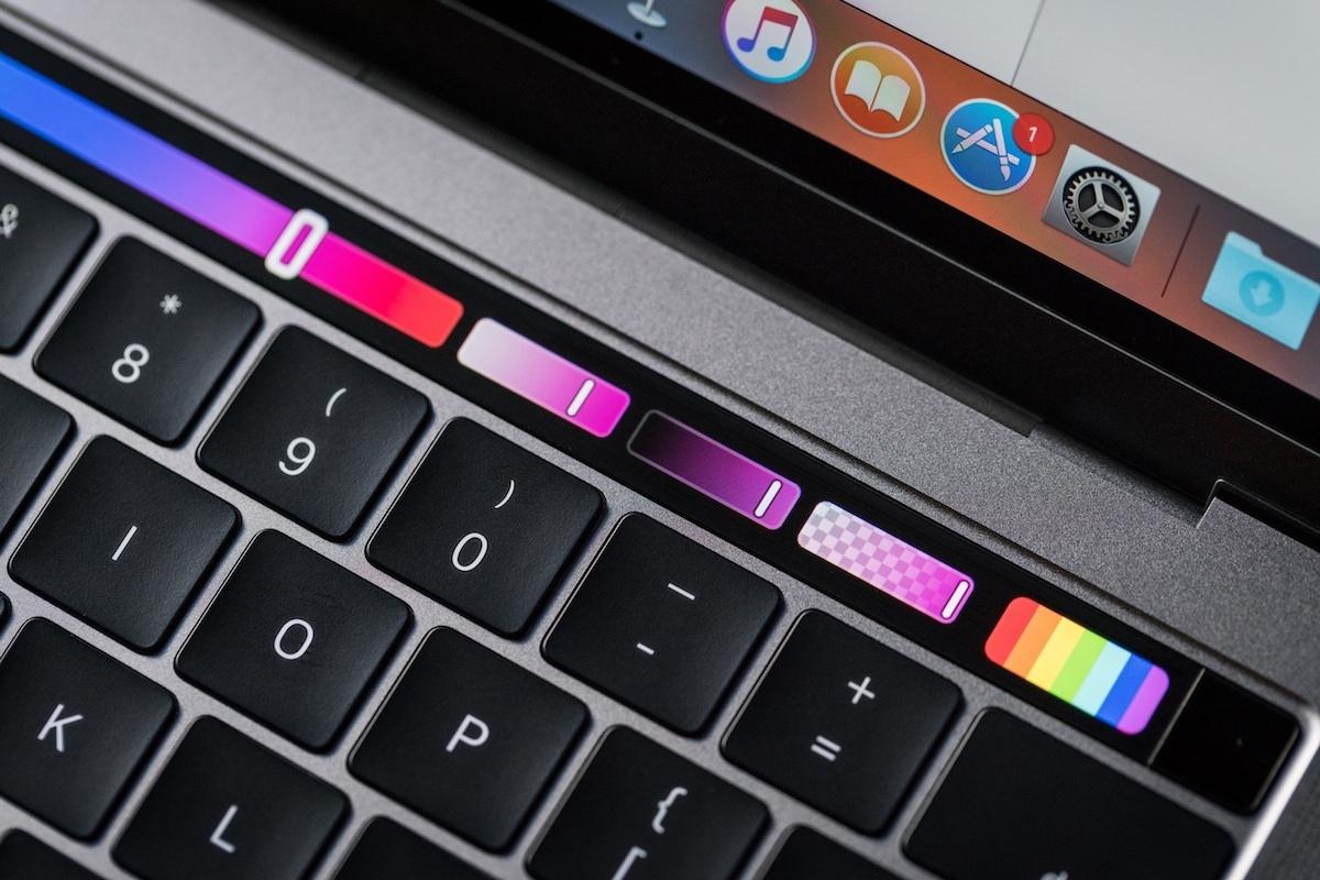 macbook pro late2016 review adam touchbar colors 100693222 orig