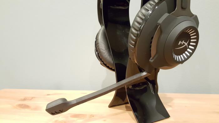 Hyperx Cloud Revolver S Review A Costly Improvement To The
