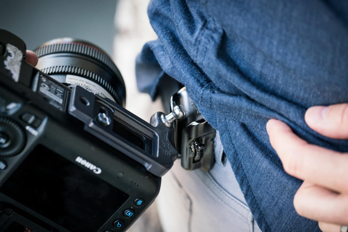 Spider Holster SpiderLight on a Canon 5D Mark III