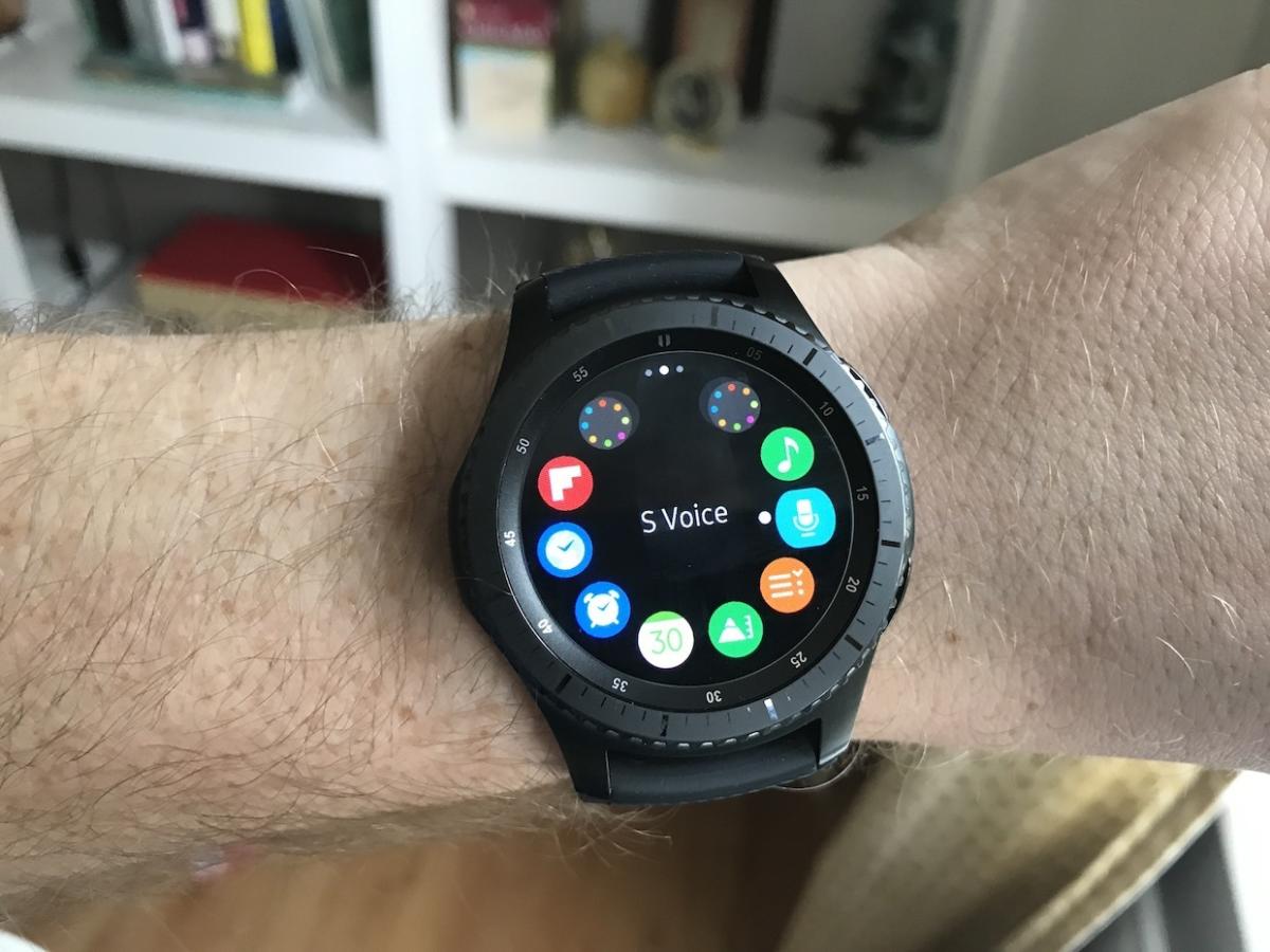 samsung gear s3 connect to iphone