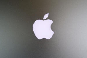 switch from mac to pc apple logo