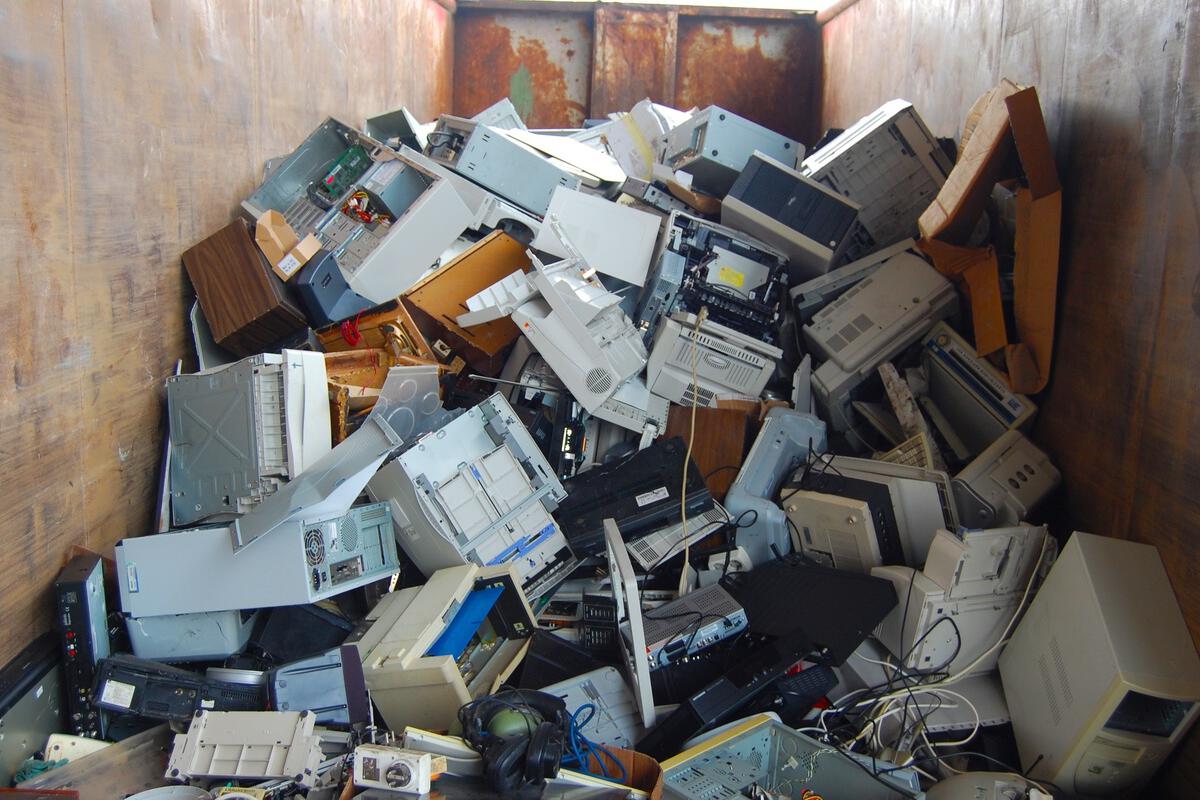 Image: The astronomical costs of an asset disposal program gone wrong