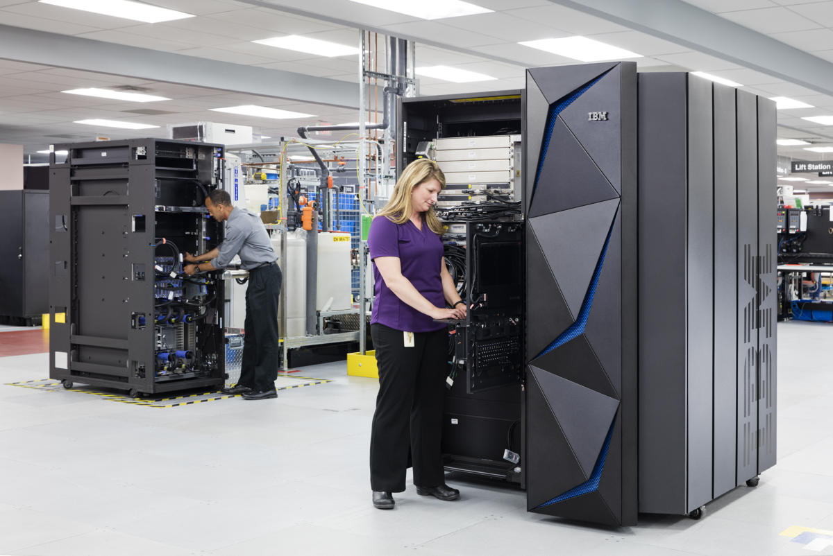 boete verdieping tussen IBM tweaks its z14 mainframe to make it a better physical fit for the data  center | Network World