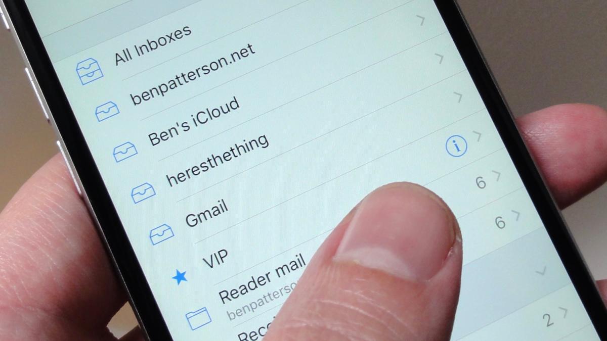 iOS VIP contacts