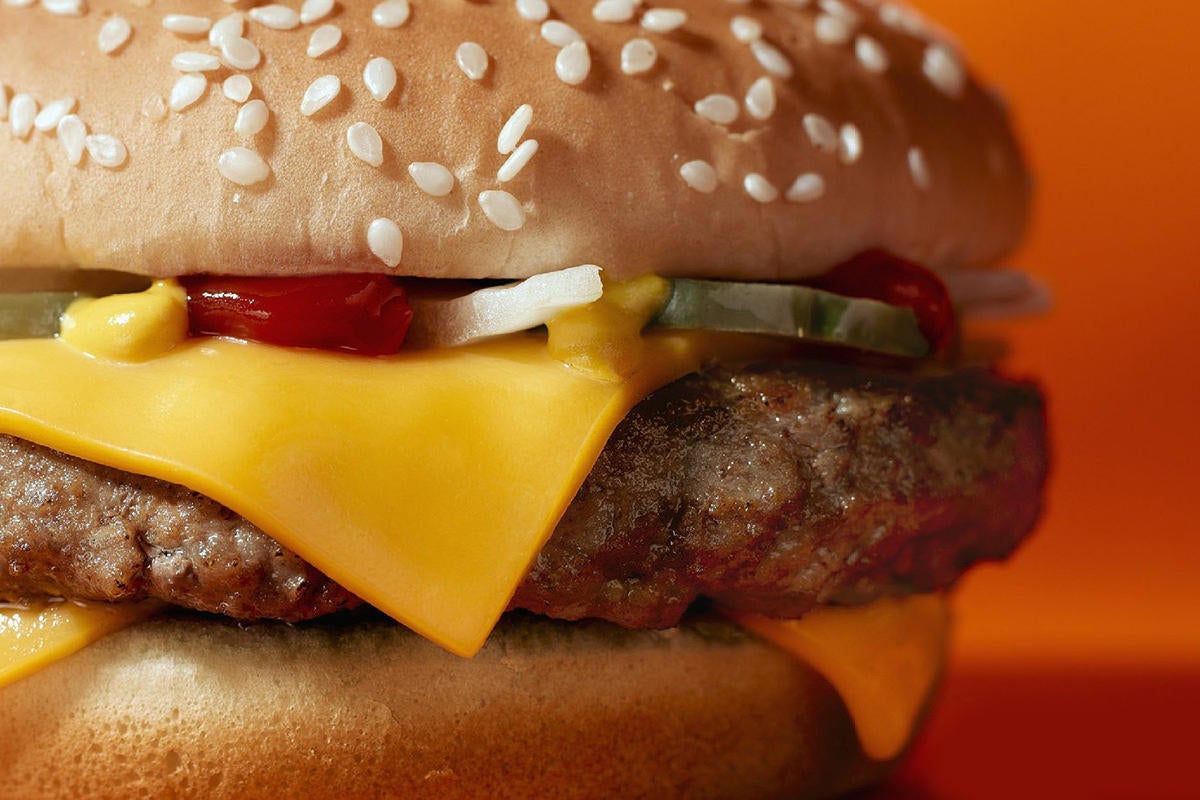 fast food cheeseburger