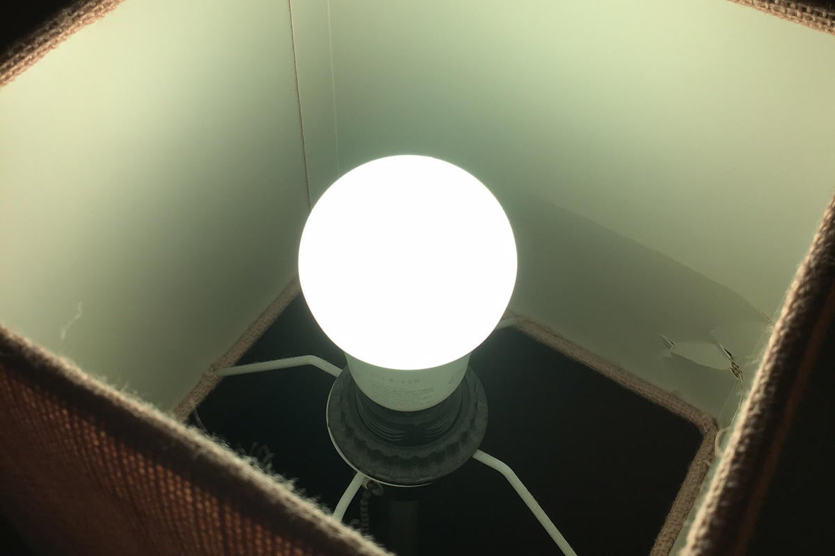 Sylvania Smart Color Light Bulb Review Supports Homekit Ditches