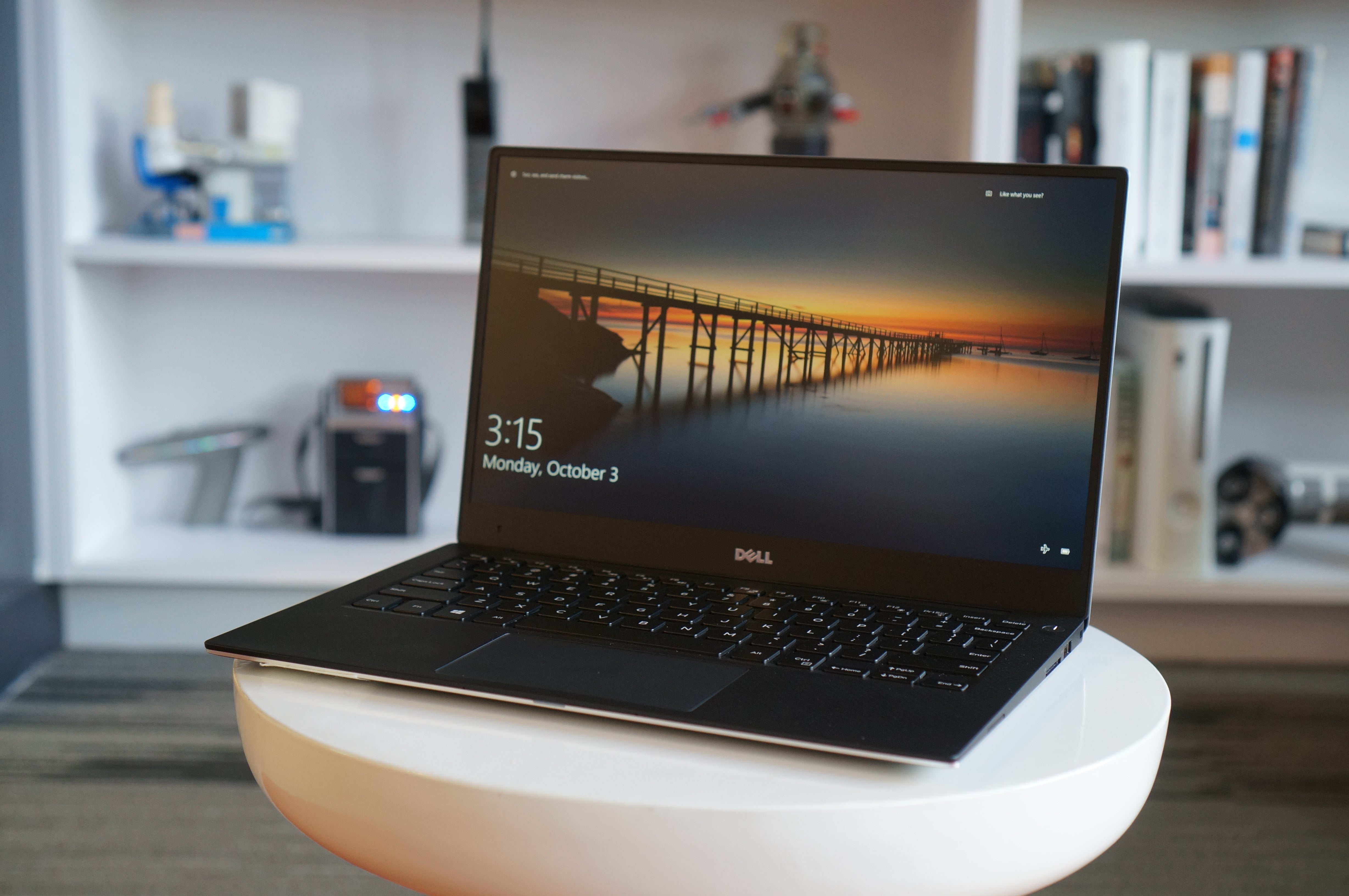 Dell Xps 13 2017 Review Intels 8th Gen Cpu Makes A Great Laptop