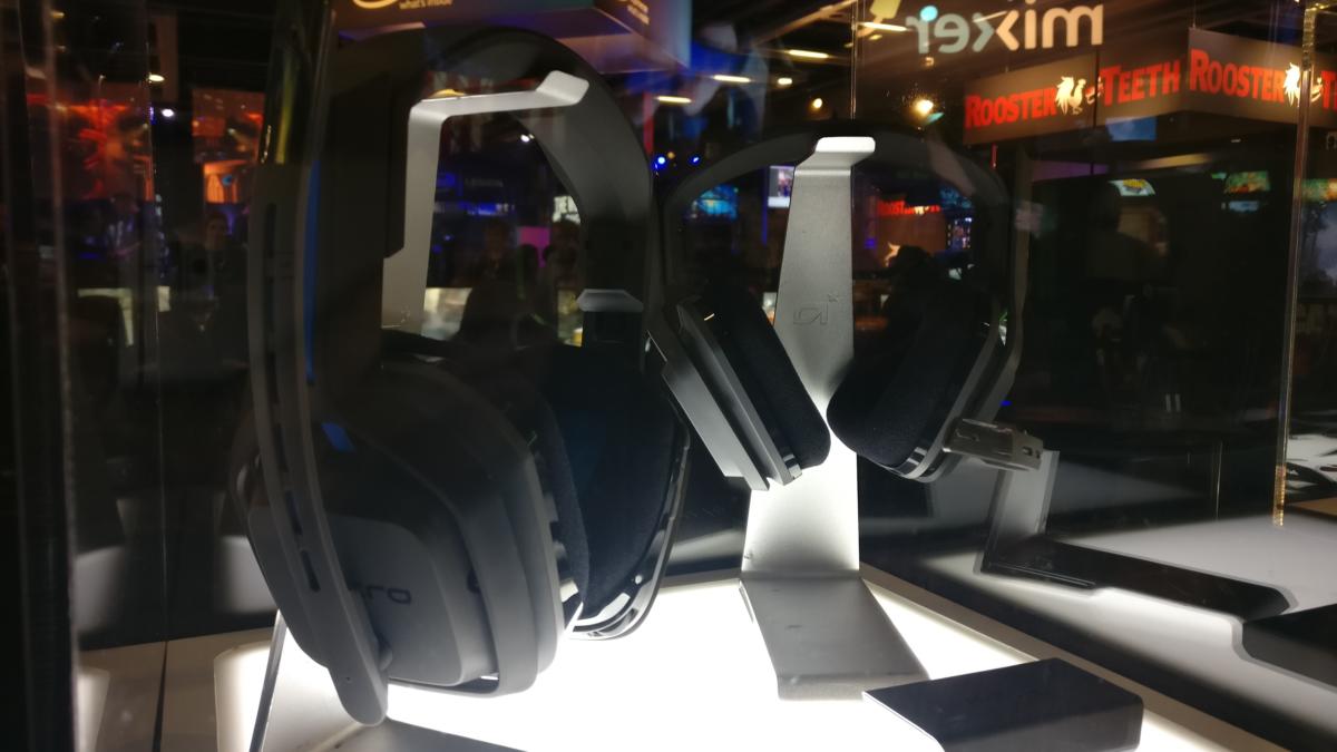 PAX Hardware - Astro