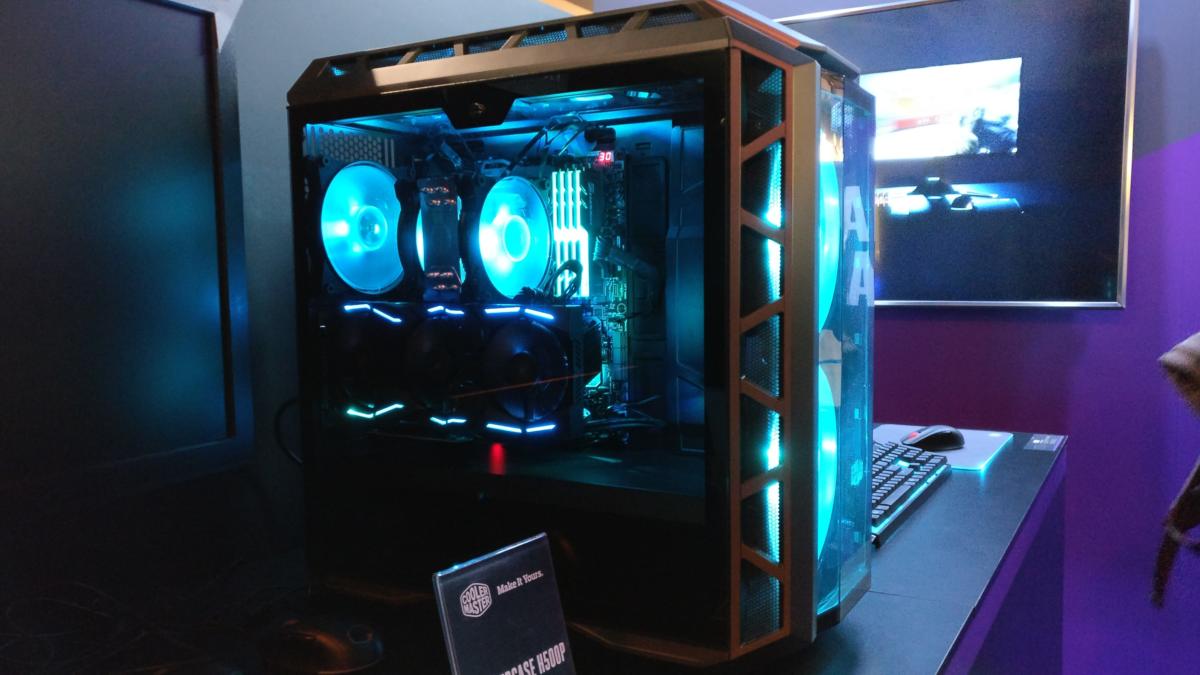 PAX Hardware - Cooler Master