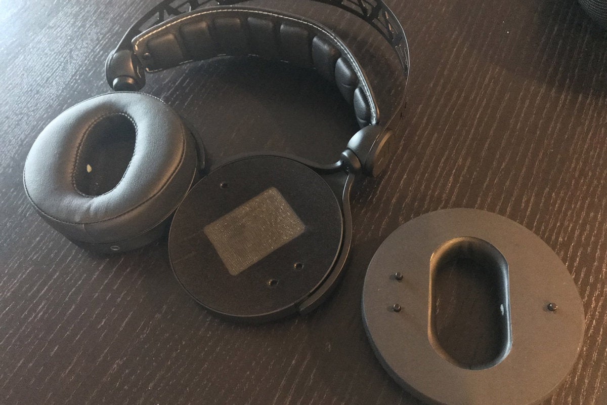 tidal force wave 5 have removeable ear pads