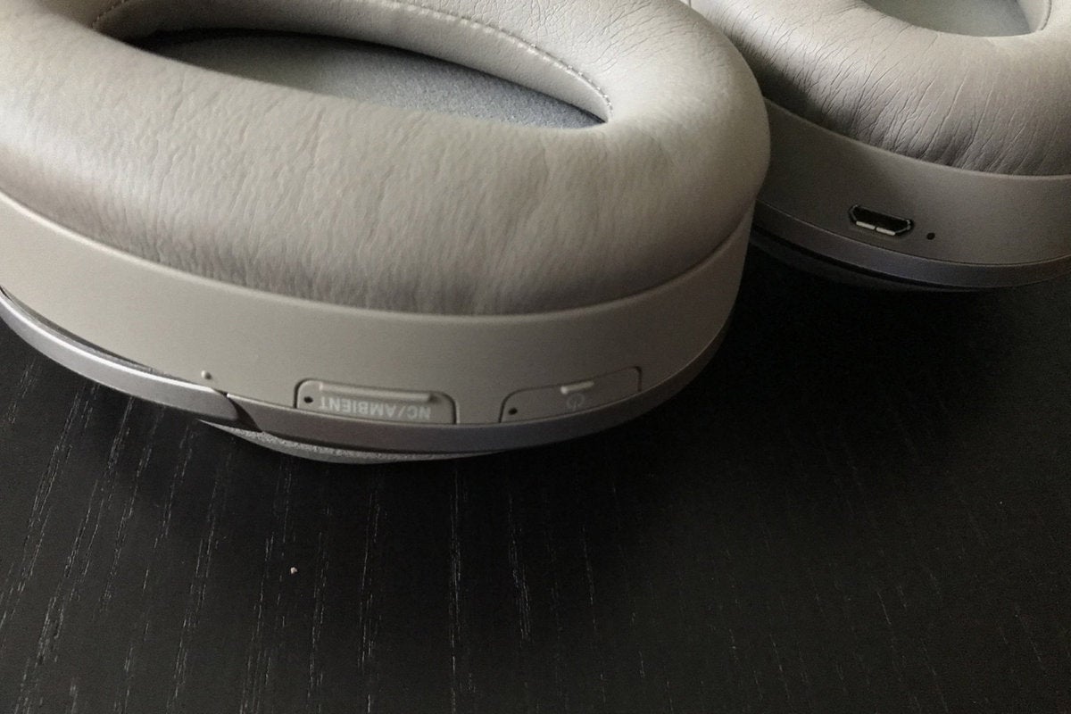 Detail ear cups