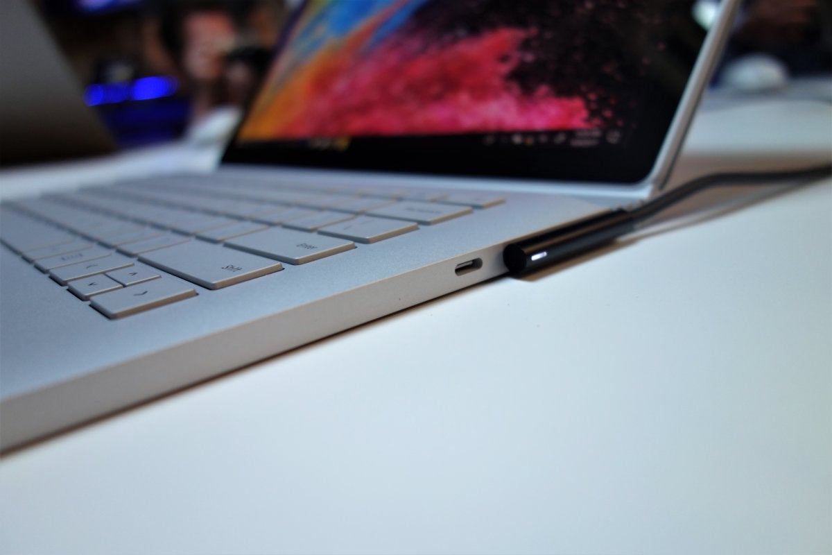 Microsoft Surface Book 2