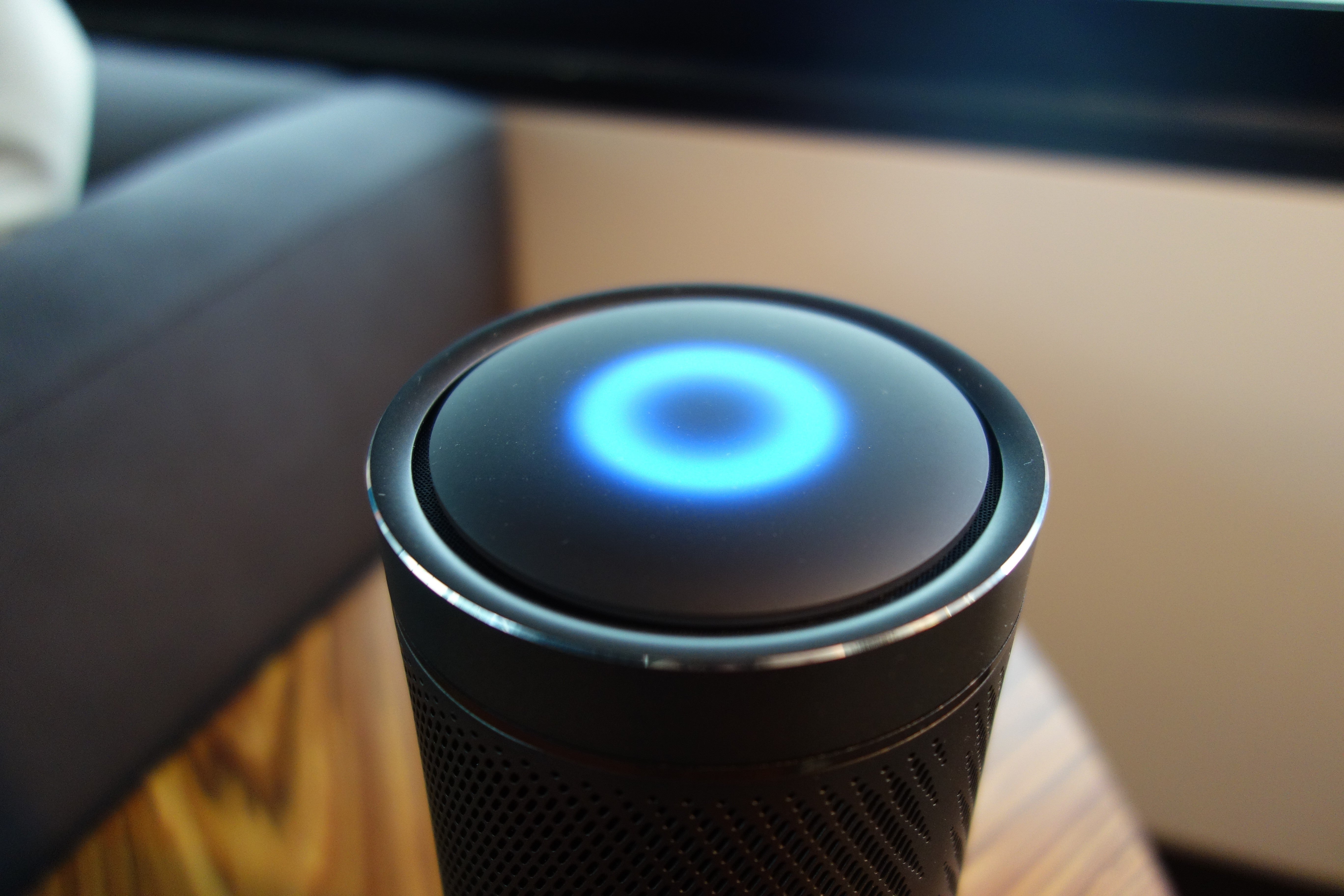 Harman Kardon lanza Invoke, bocina con Cortana