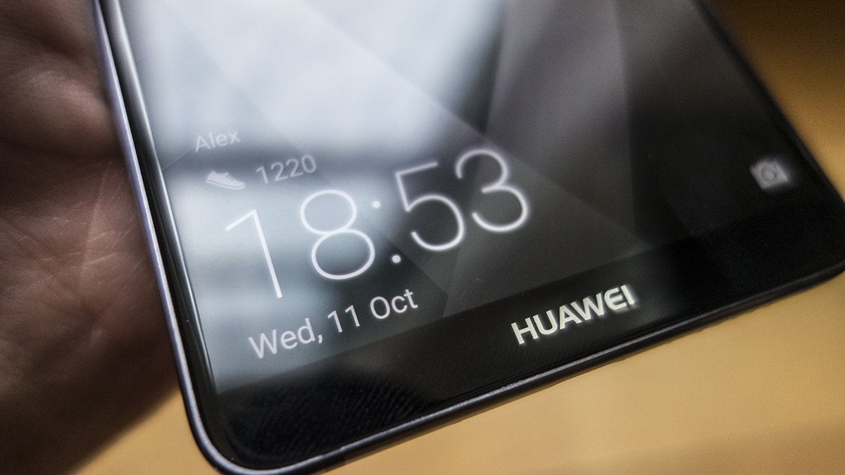 huawei mate 10 bottom bezel