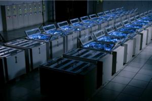 Liquid cooling and edge computing are featured at Gartner show