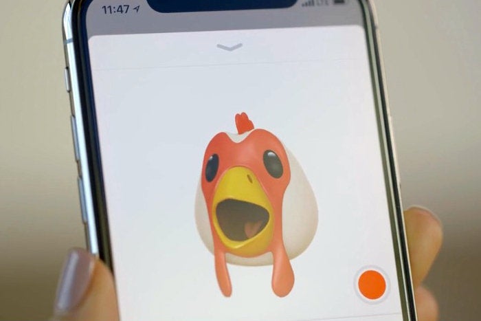 Cheers Article3261099androidiphone X Animoji Vs Galaxy