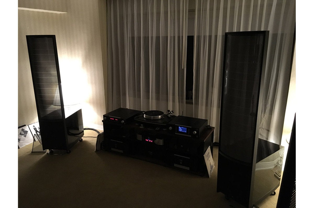 MartinLogan's Renaissance ESL 15A loudspeakers were paired with Mark Levinson electronics.