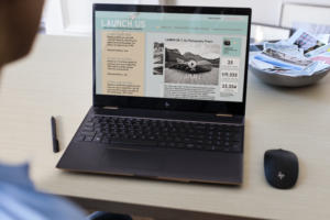 hp spectre x360 15 lifestyle02
