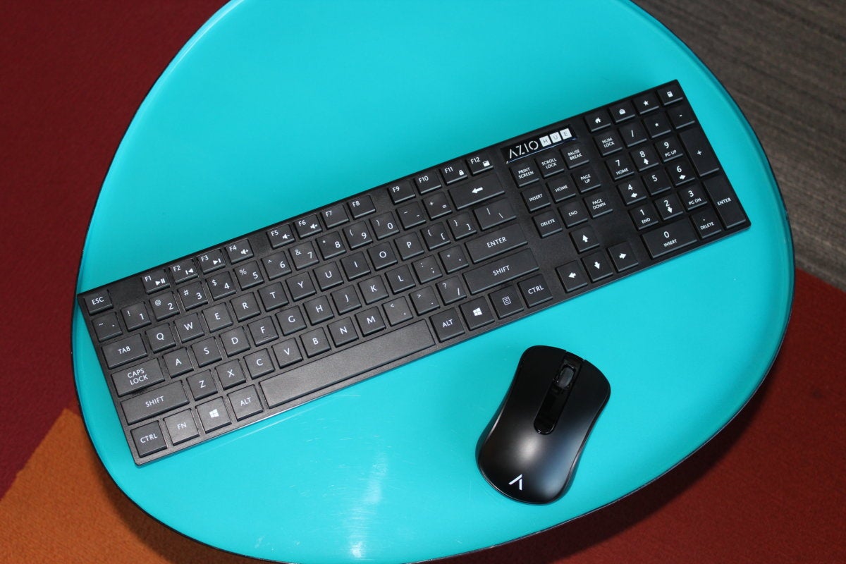 azio hue keyboard mouse 1