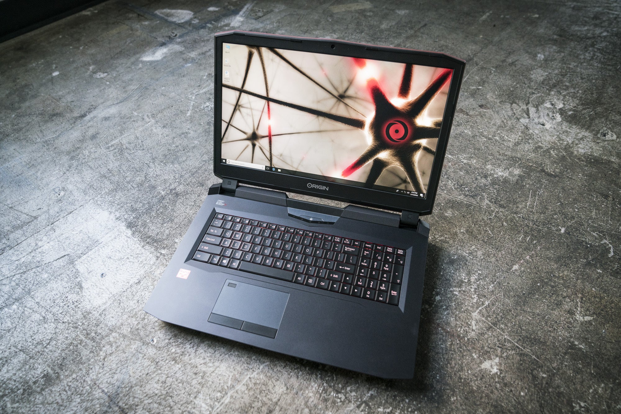 Lenovo Legion Y920 Review: A Hefty Gaming Laptop With Buttery Graphics ...