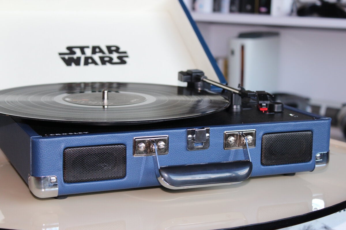 Crosley Star Wars Cruiser Turntable Cr8005d Sc Review Buy It For The Look Not The Quality Pcworld