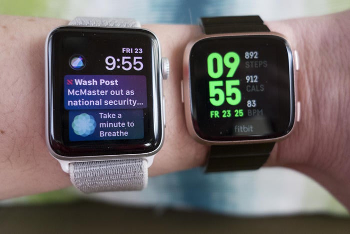 fitbit lite vs apple watch