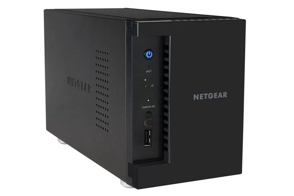 best nas for home media streaming