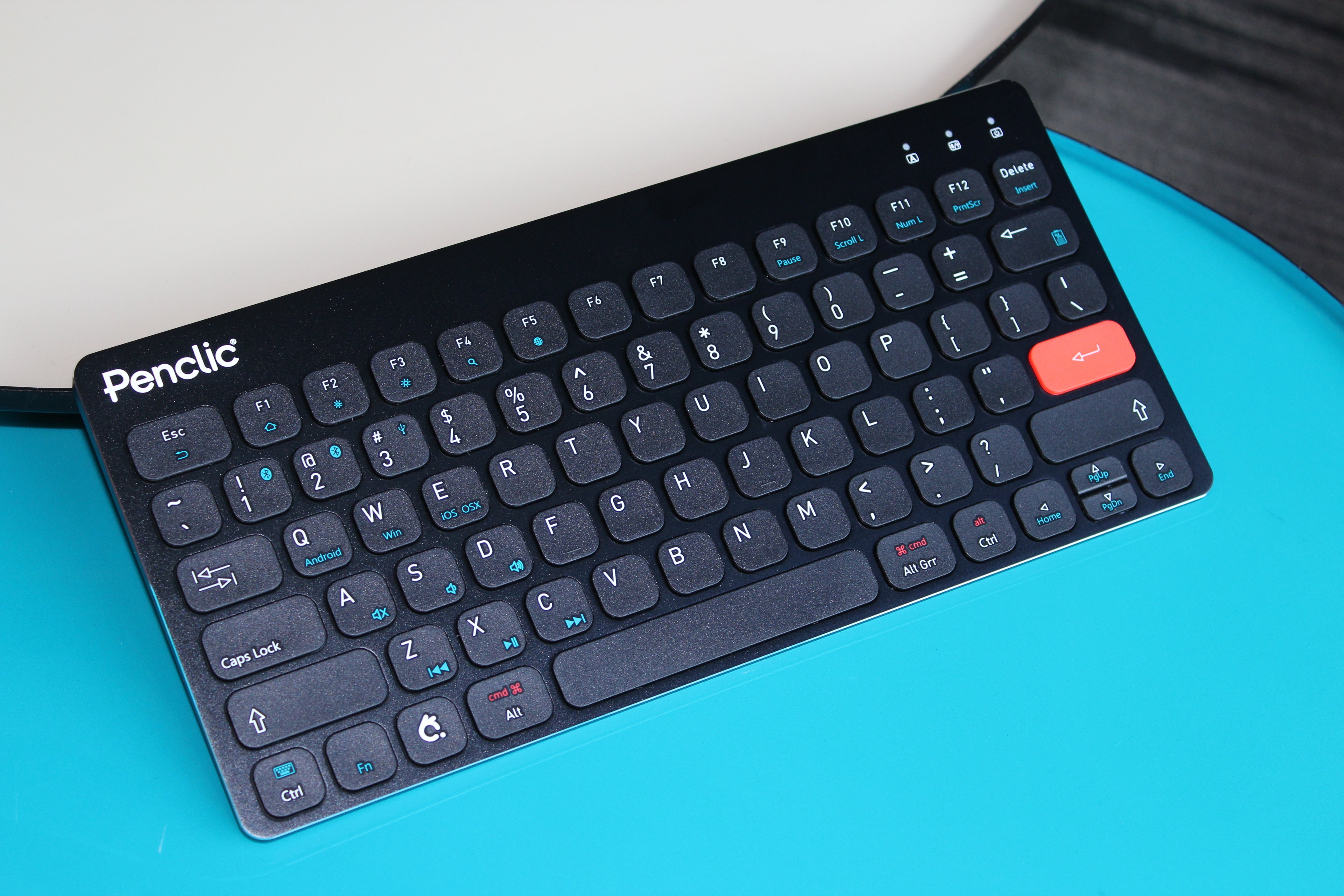Penclic Mini Keyboard KB3 review: One set of keys for all your devices | PCWorld