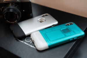 Spigen iPhone X C1 Classic One cases
