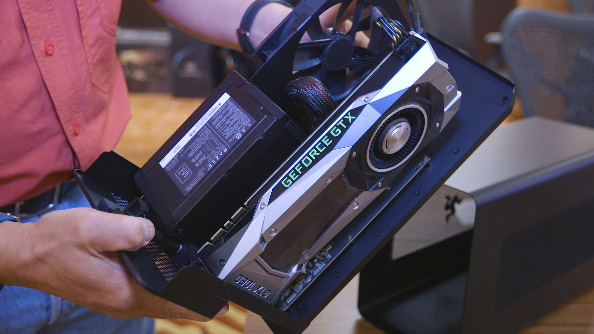 pho18 064 razercorex