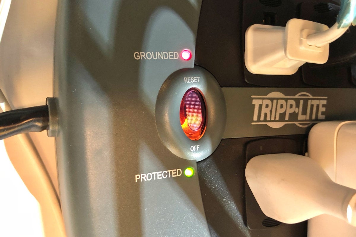 tripp lite tlp1008tel button