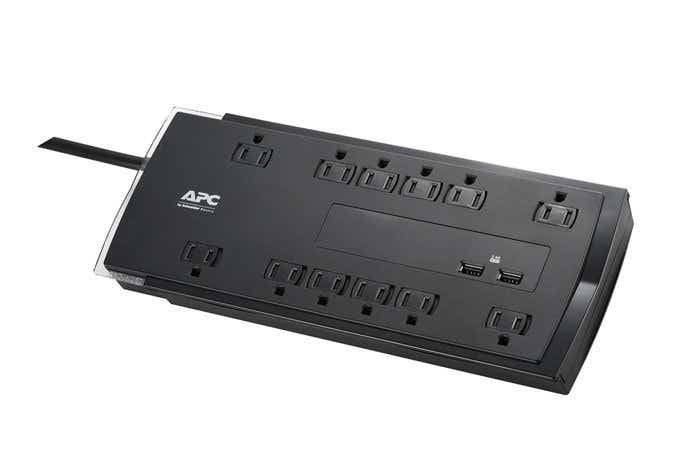 APC SurgeArrest Performance P12U2 -- Best surge protector that powers off when it can no longer protect