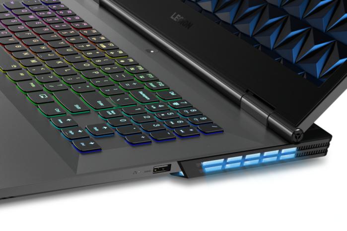 lenovo legion y730 laptop 17 inch corsair icue rgb backlit keyboard detail