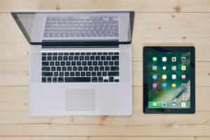 macbook ipad pixabay