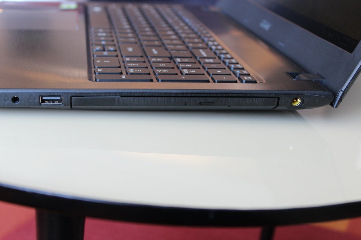 Acer Aspire E15 E5-576G-5762 review: Smooth productivity, bargain