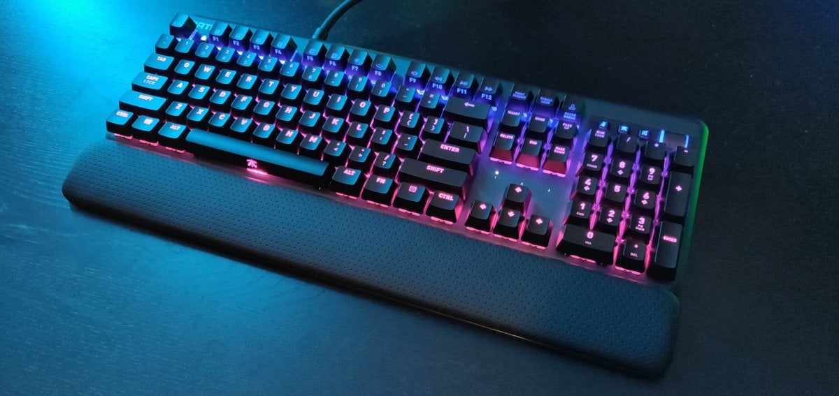 Fnatic Streak RGB