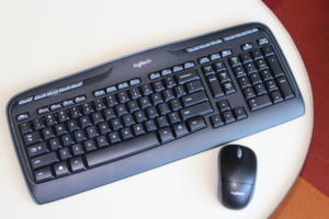 logitech mk320 wireless keyboard mouse all