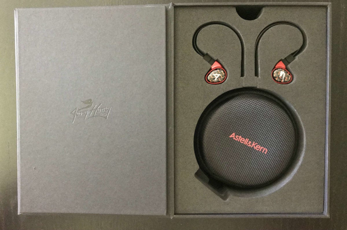 Ear pieces are branded with the Astell&Kern and Jerry Harvey Audio logos.