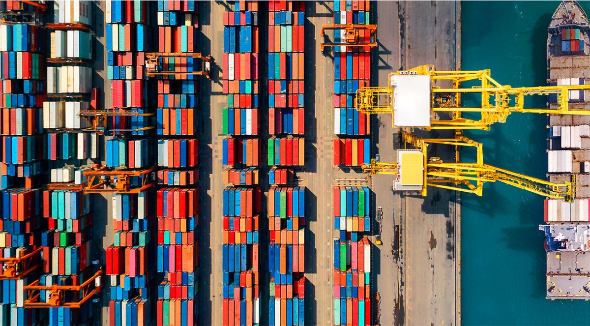 TradeLens supply chain shipping blockchain