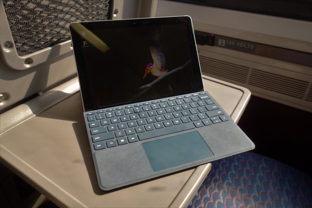 microsoft surface laptop go 12.4 in