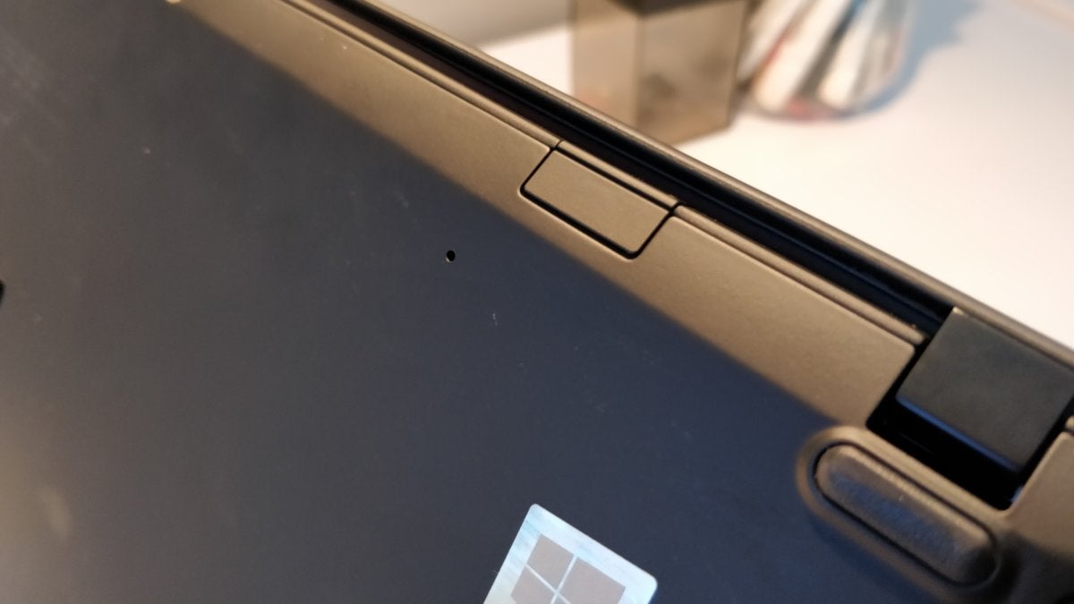 Lenovo ThinkPad X1 Carbon 6th Gen SD WWAN slot