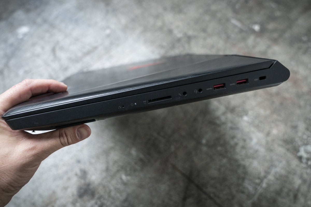 lenovo legion y920 right side