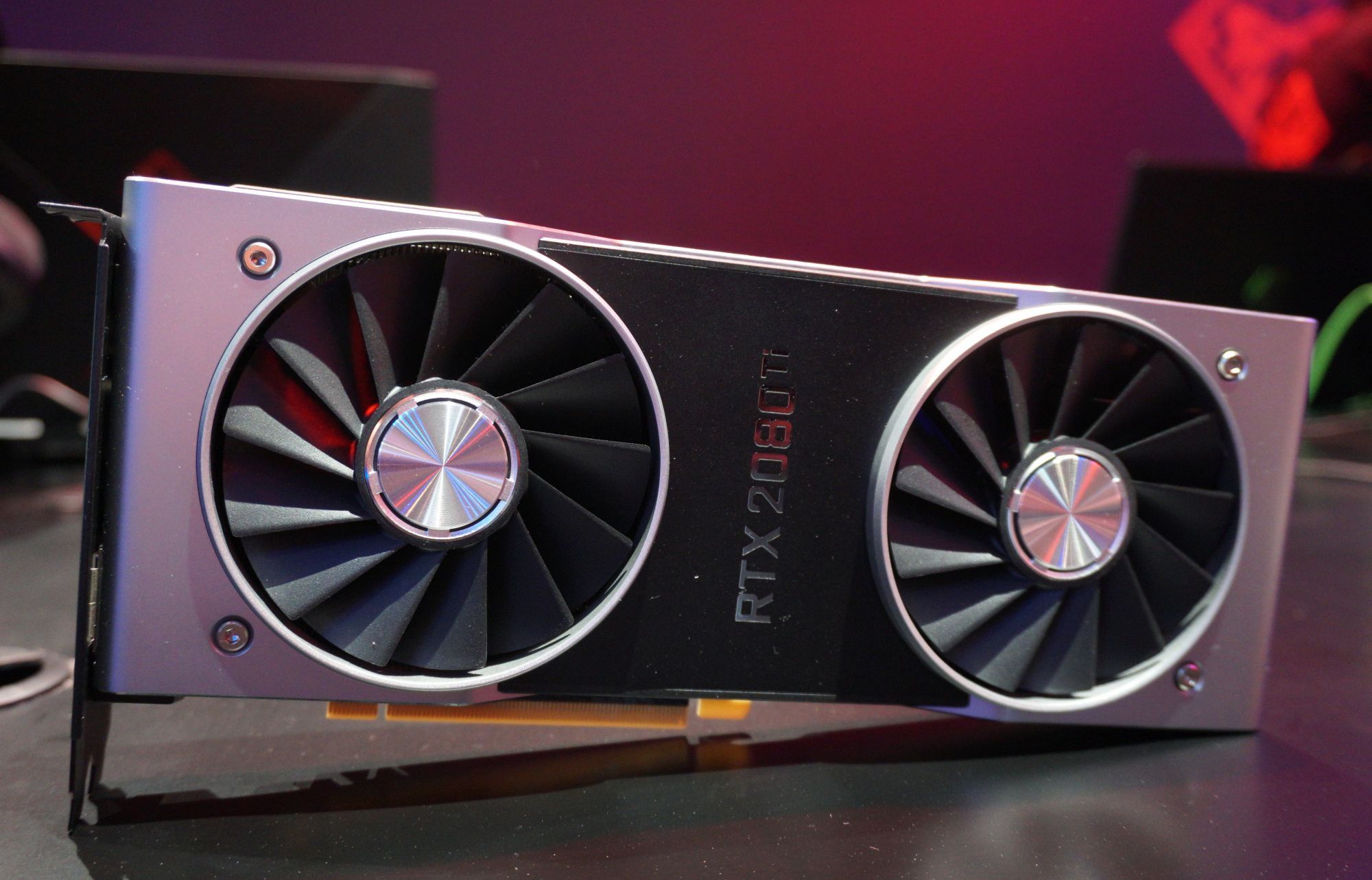 Оптимальная температура видеокарты rtx 2080 ti