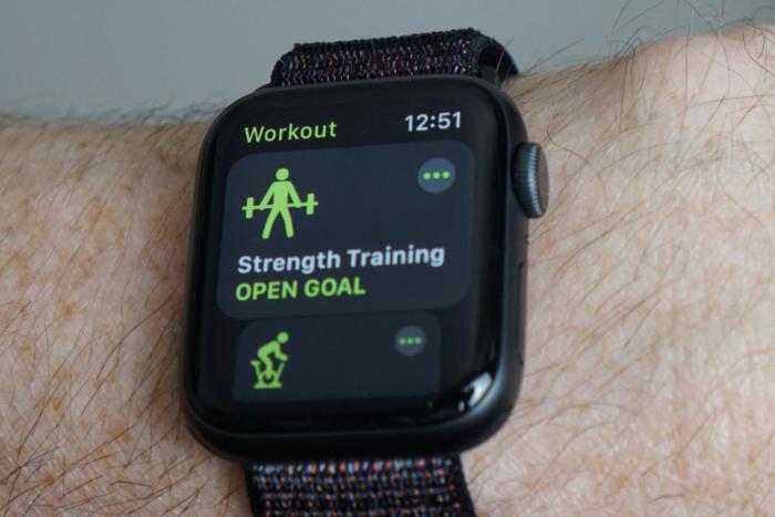 apple watch s4 activity