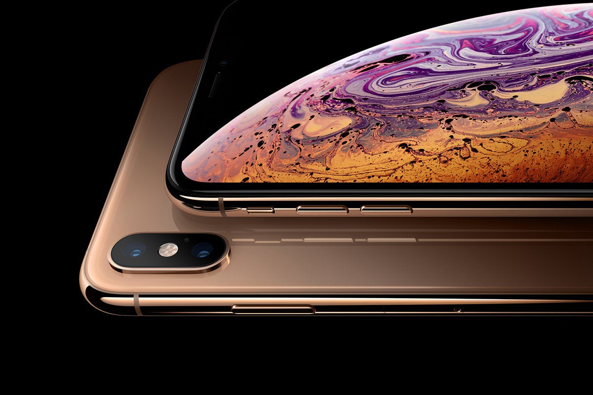 Apple iPhone XS and XS Max [Gold] > front/back shot of comparable size