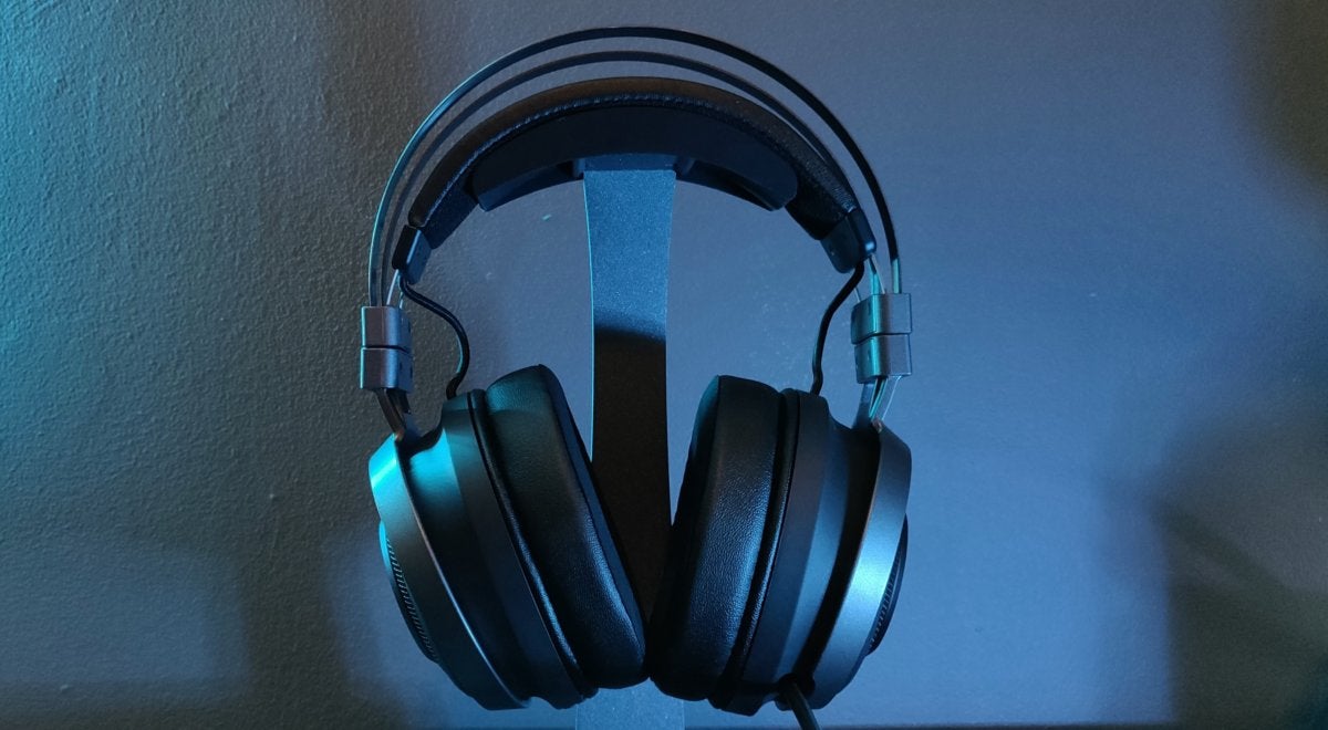 Razer Nari Ultimate Review This Haptics Enabled Gaming Headset Lets You Literally Feel The Groove Pcworld