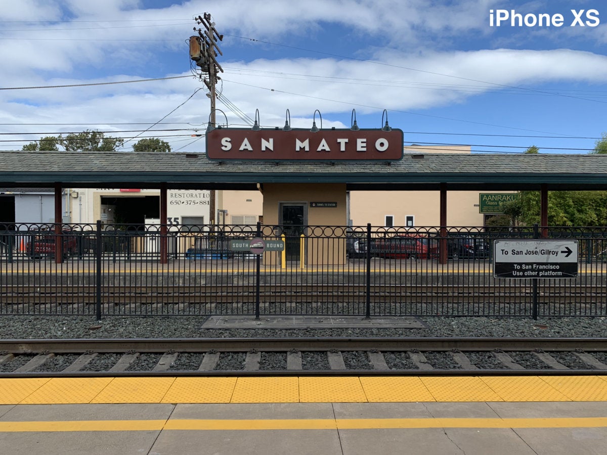 iphone xs san mateo caltrain