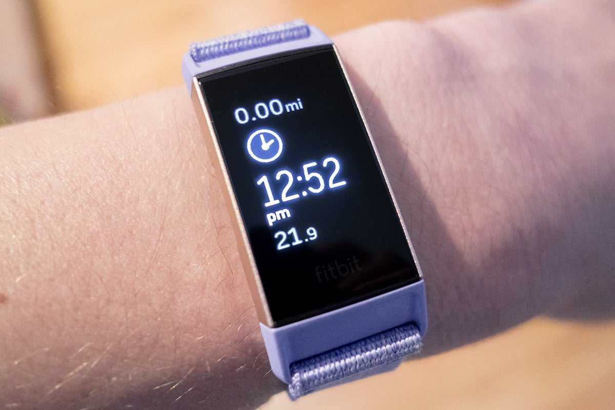 Fitbit Charge 3 review: Smarter than the average fitness tracker | Macworld